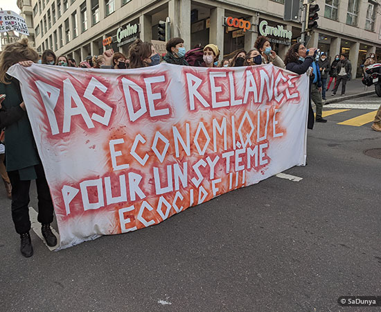 Zone à défendre : la ZAD de la Colline du Mormont